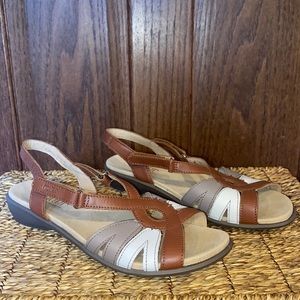 Hotter Leather Brown/Gray/White Flare Sandals